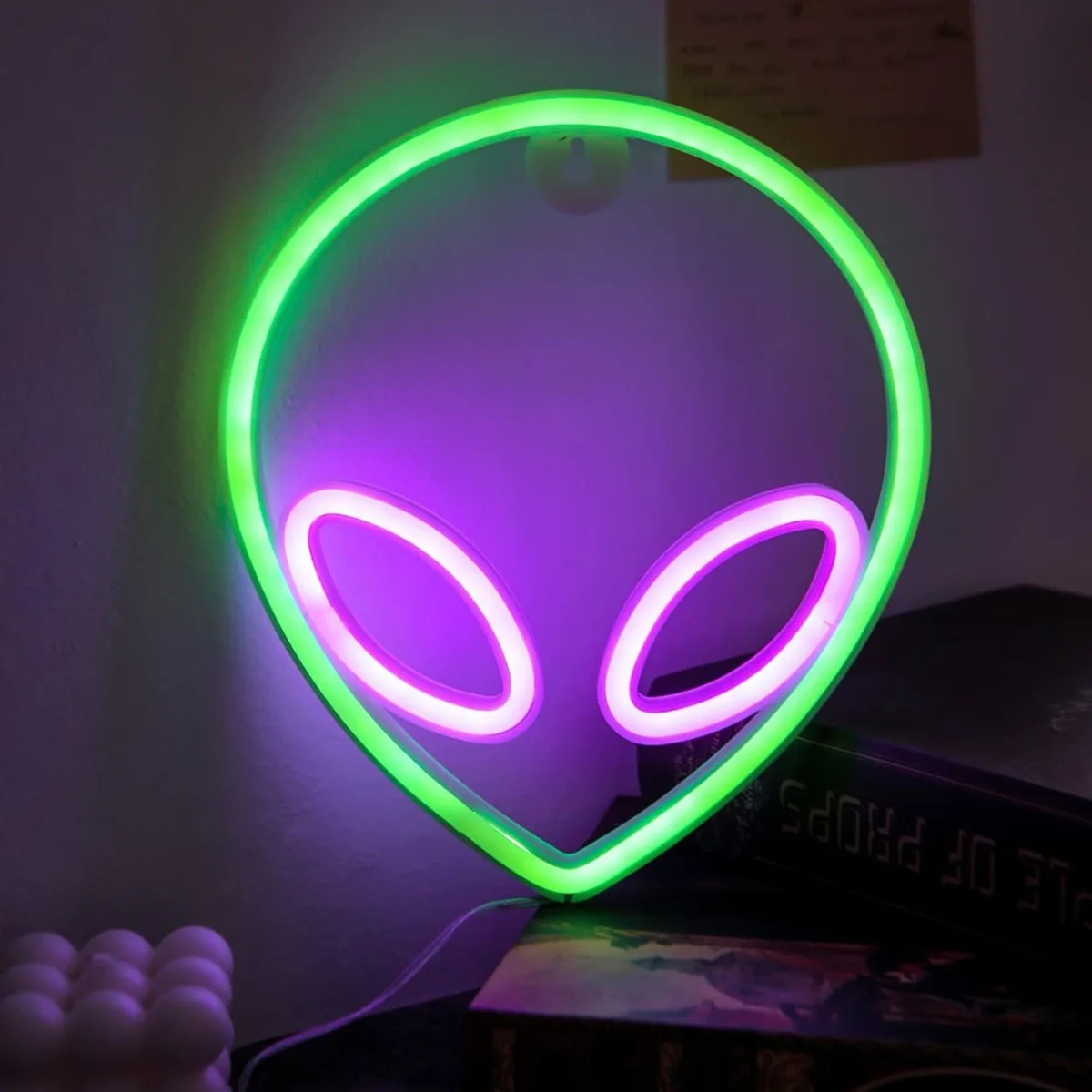 Green Alien Neon Signs for Wal - Party Games Switch reseña y precio