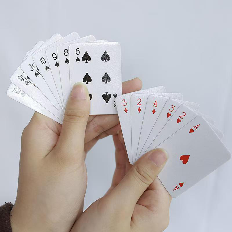 Mini Poker Playing Cards Festi - Party Games Juego reseña y precio